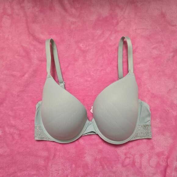 3 pairs of 32DD bras (2 VS & 1 PINK) - Picture 2 of 11